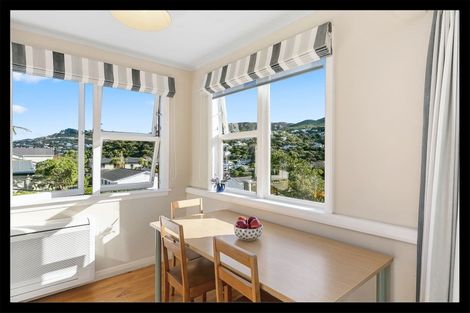 Photo of property in 2/27 Abbott Street, Ngaio, Wellington, 6035