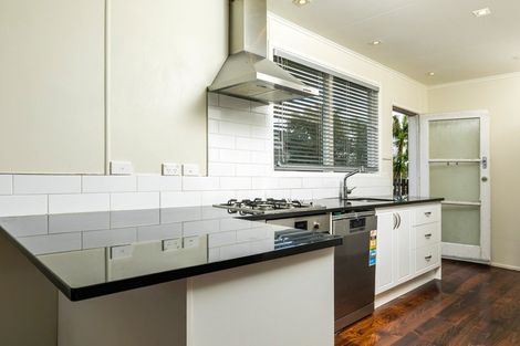 Photo of property in 62 Sunrise Avenue, Mairangi Bay, Auckland, 0630