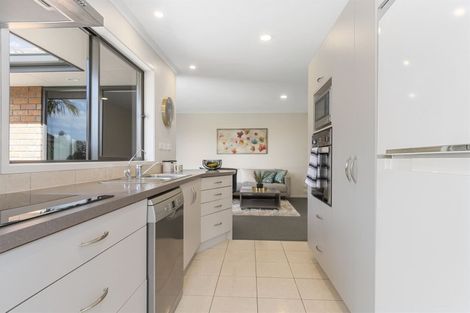 Photo of property in 83 Merriman Place, Pyes Pa, Tauranga, 3112