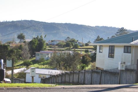 Photo of property in 16 Derrick Road, Kawakawa, 0210