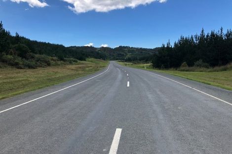 Photo of property in 11 Rongoa Road, Okura Bush, Silverdale, 0794