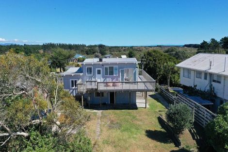 Photo of property in 7 Muritai Terrace, Hokio Beach, Levin, 5571