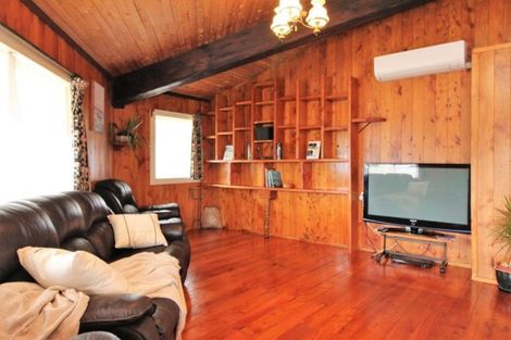 Photo of property in 7e Kapui Place, Waitara, 4320