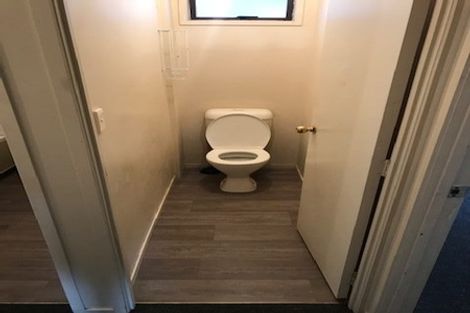 Photo of property in 2/10 Burundi Avenue, Clendon Park, Auckland, 2103