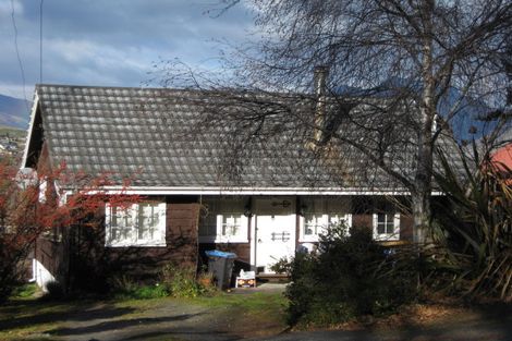 Photo of property in 48 Andrews Road, Queenstown, 9300