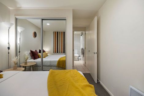 Photo of property in Arno Apartment, 9/8 Mckerrow Place, Sunshine Bay, Queenstown, 9300