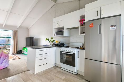 Photo of property in 69b Favona Road, Favona, Auckland, 2024