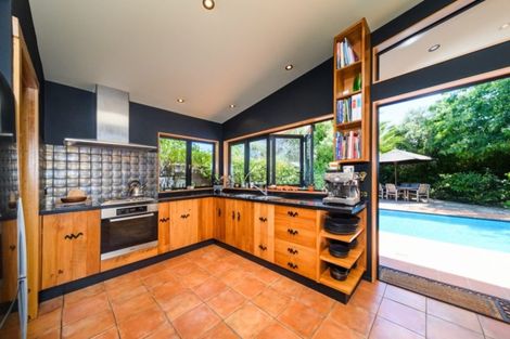 Photo of property in 5 Rosedale Crescent, Cloverlea, Palmerston North, 4412