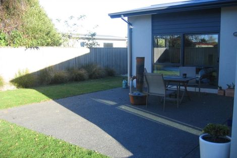 Photo of property in 5 Westpark Drive, Burnside, Christchurch, 8053