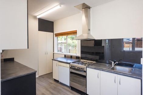 Photo of property in 7 Karaka Street, Hokowhitu, Palmerston North, 4410