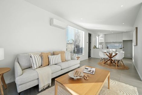 Photo of property in 202a Edgeware Road, Edgeware, Christchurch, 8013