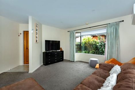 Photo of property in 33a Cardigan Bay Place, Addington, Christchurch, 8024