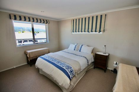 Photo of property in 19 Aquila Drive, Whitianga, 3510