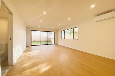 Photo of property in 1/49 Sunnyside Road, Sunnyvale, Auckland, 0612
