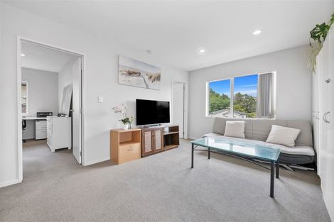 Photo of property in 10 Lucca Crescent, Flat Bush, Auckland, 2019