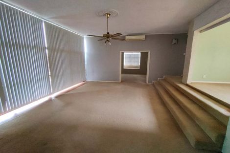 Photo of property in 1/32a Alfriston Road, Manurewa East, Auckland, 2102