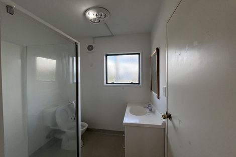 Photo of property in 3/1 Briar Way, New Lynn, Auckland, 0600