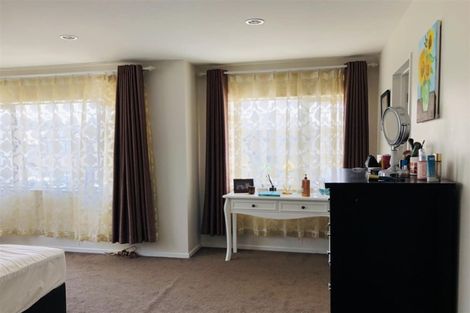 Photo of property in 19 Rohi Place, Flat Bush, Auckland, 2019