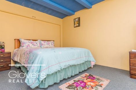 Photo of property in 10 Captain Scott Road, Glen Eden, Auckland, 0602