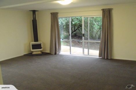 Photo of property in 374 Mazengarb Road, Paraparaumu, 5032