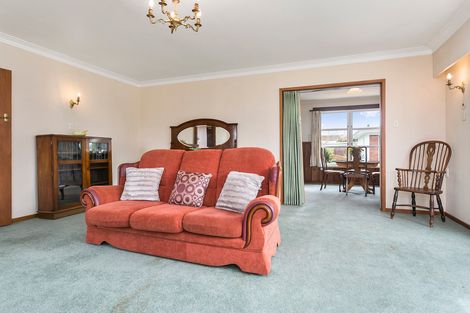 Photo of property in 20 Clare Street, Cambridge, 3434