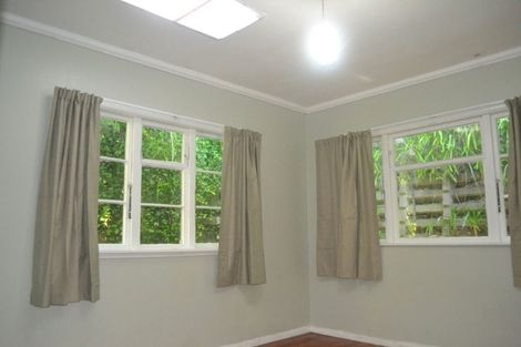 Photo of property in 71 Logie Street, Stokes Valley, Lower Hutt, 5019