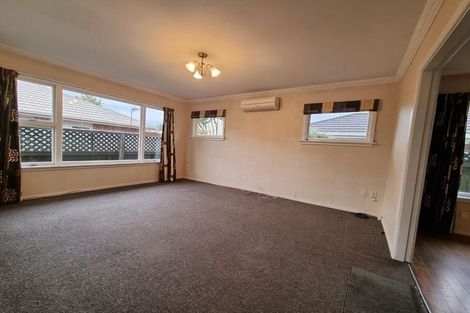 Photo of property in 1/44 Division Street, Riccarton, Christchurch, 8041