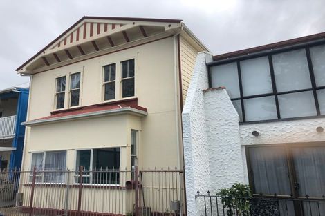 Photo of property in 467-469 Marine Parade, Napier South, Napier, 4110