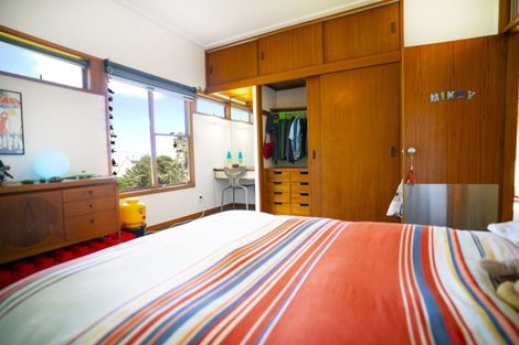 Photo of property in 43 Moana Road, Okitu, Gisborne, 4010