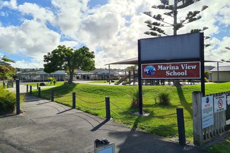 Photo of property in 3a Seacrest Drive, West Harbour, Auckland, 0618