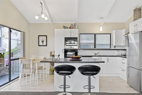 Photo of property in 33b Meander Drive, Welcome Bay, Tauranga, 3112