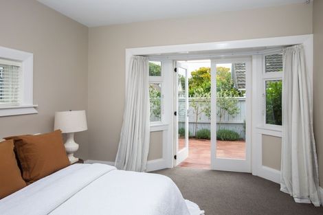 Photo of property in 59 Kotare Street, Fendalton, Christchurch, 8041