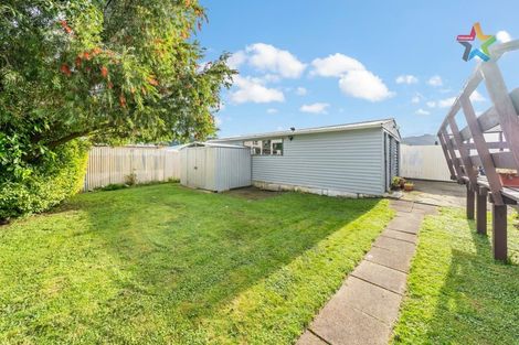 Photo of property in 42 Coast Road, Wainuiomata, Lower Hutt, 5014