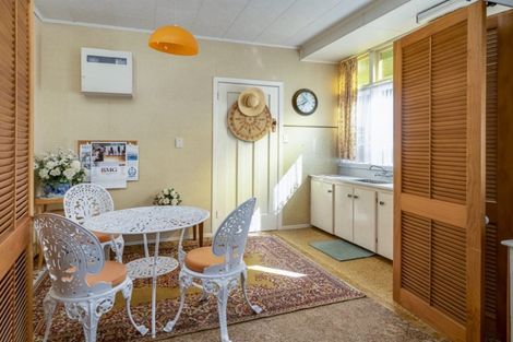 Photo of property in 40 Locking Street, Nelson South, Nelson, 7010