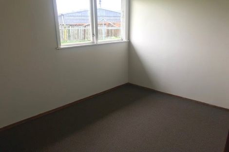 Photo of property in 35 Belgrave Place, Papakura, 2110