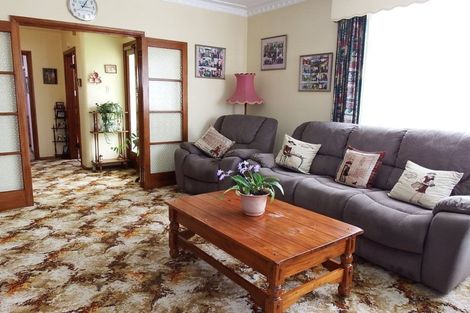 Photo of property in 30 Hamlet Street, Stratford, 4332