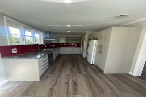 Photo of property in 5 Kupe Place, Highbury, Palmerston North, 4412