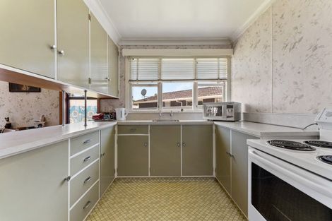 Photo of property in 8 Luton Street, Hokowhitu, Palmerston North, 4410