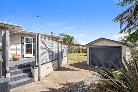 Photo of property in 11 George Street, Levin, 5510
