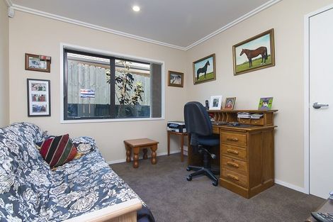 Photo of property in 1 Ludlow Place, Pukekohe, 2120