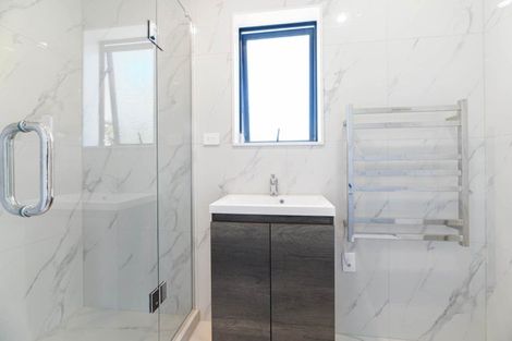 Photo of property in 43 Waka Street, Albany Heights, Auckland, 0632