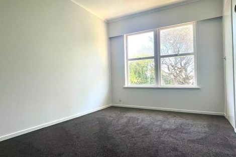 Photo of property in 6 Raines Avenue, Forrest Hill, Auckland, 0620