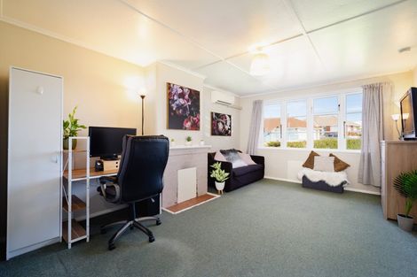 Photo of property in 9 Avondale Street, Corstorphine, Dunedin, 9018