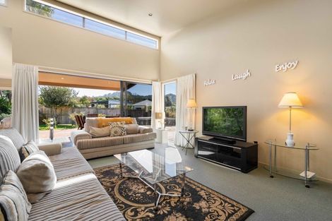 Photo of property in 10 Willow Grove, Tairua, 3508
