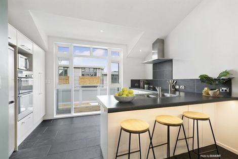 Photo of property in Pirie Street Townhouses, 19/35 Pirie Street, Mount Victoria, Wellington, 6011