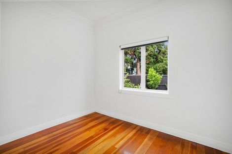 Photo of property in 36a Hereford Street, Te Atatu Peninsula, Auckland, 0610