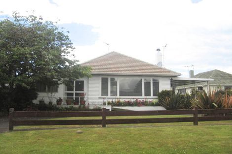 Photo of property in 9 Seddon Street, Te Puke, 3119