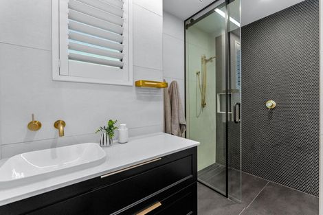 Photo of property in 15 Jack Seabrook Road, Hobsonville, Auckland, 0616