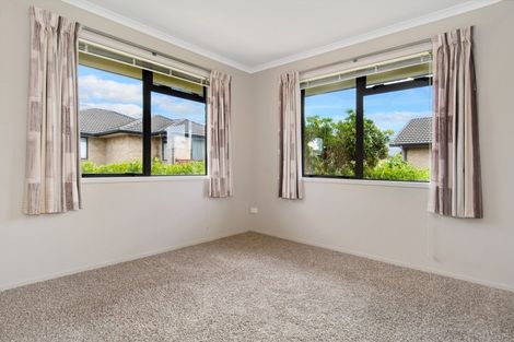 Photo of property in 33 Malta Crescent, Katikati, 3129