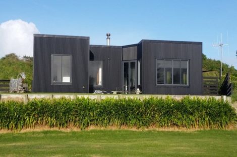 Photo of property in 21 Golf Vue Place, Castlecliff, Whanganui, 4501